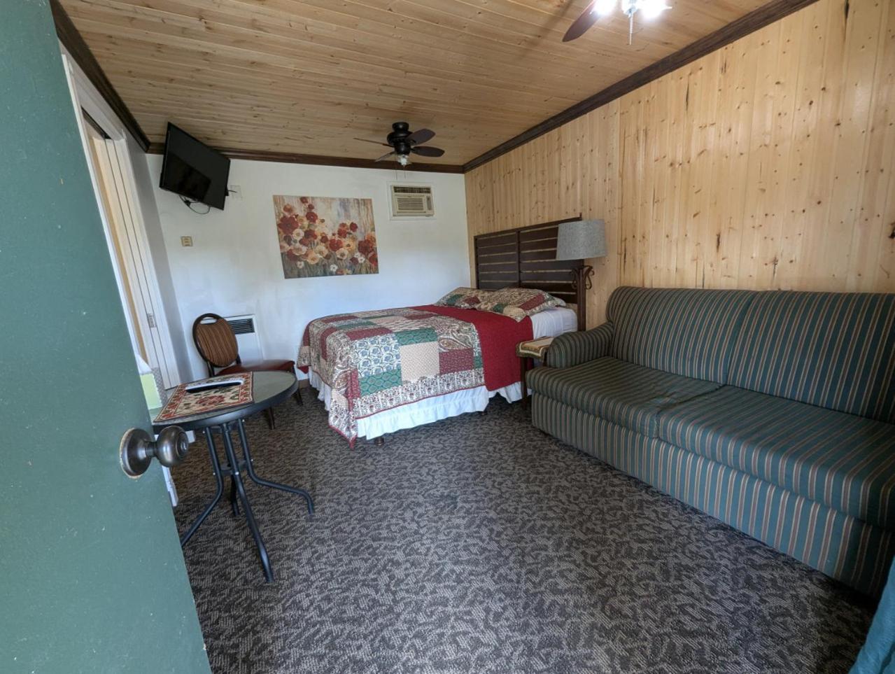 Squaw Valley Motel Room 6 Yokuts Valley (Squaw Valley) Exterior foto